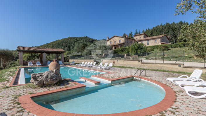 Image No.9-13 Bed Country House for sale