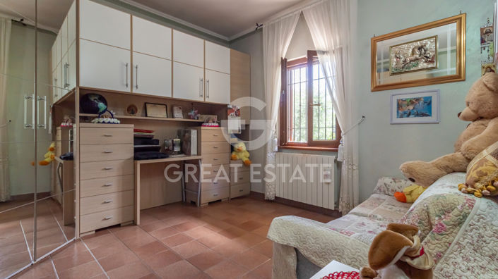 Image No.24-2 Bed Country House for sale