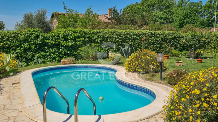 Image No.27-2 Bed Country House for sale