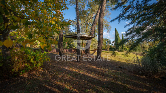 Image No.17-3 Bed Country House for sale