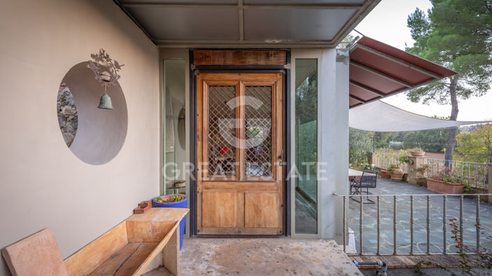 Image No.37-3 Bed Country House for sale