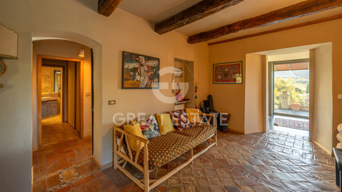 Image No.39-3 Bed Country House for sale