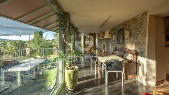 Image No.49-3 Bed Country House for sale