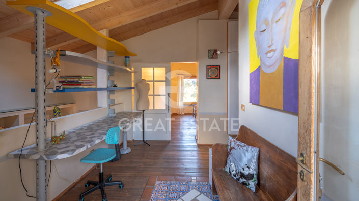 Image No.56-3 Bed Country House for sale