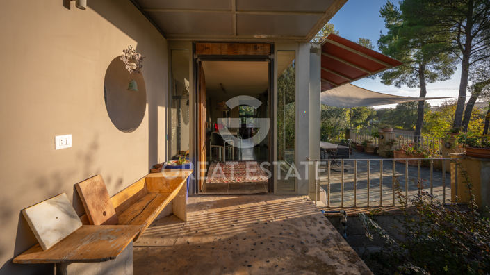 Image No.10-3 Bed Country House for sale