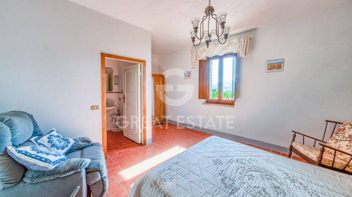 Image No.16-Maison de campagne de 7 chambres à vendre à Citta della Pieve