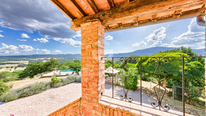 Image No.21-Maison de campagne de 7 chambres à vendre à Citta della Pieve