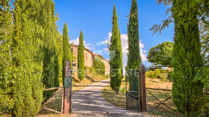 Image No.4-Maison de campagne de 7 chambres à vendre à Citta della Pieve