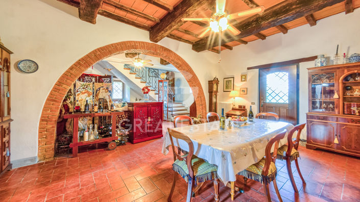 Image No.6-Maison de campagne de 7 chambres à vendre à Citta della Pieve