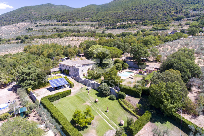 Image No.20-5 Bed Country House for sale