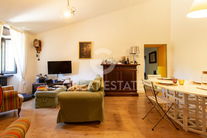 Image No.29-5 Bed Country House for sale