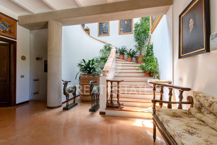 Image No.32-5 Bed Country House for sale