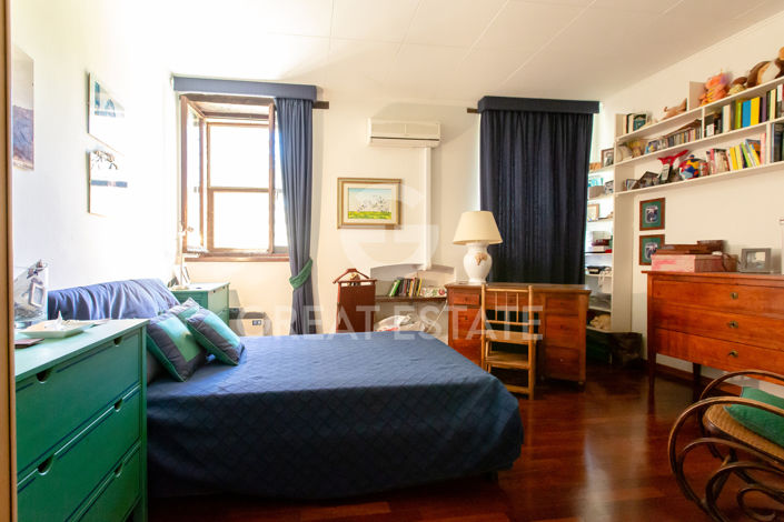 Image No.39-5 Bed Country House for sale