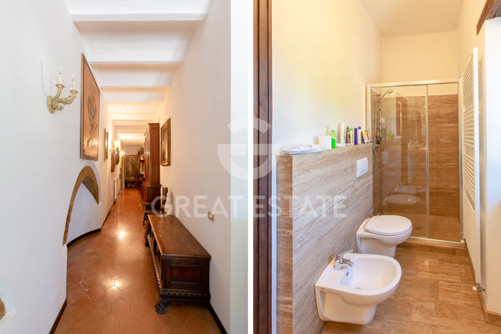 Image No.40-5 Bed Country House for sale