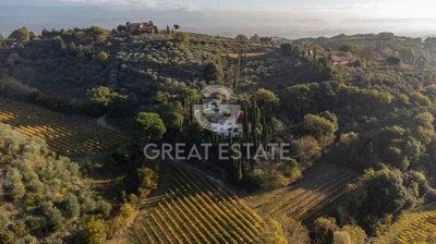 Maison de campagne de 6 chambres à vendre à Montepulciano