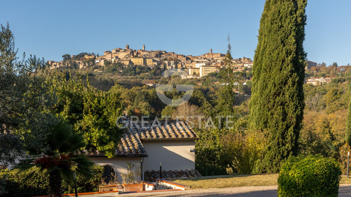 Image No.17-Maison de campagne de 6 chambres à vendre à Montepulciano