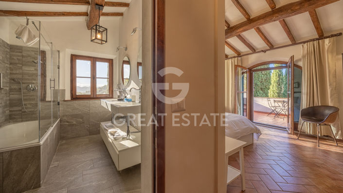 Image No.35-Maison de campagne de 6 chambres à vendre à Montepulciano