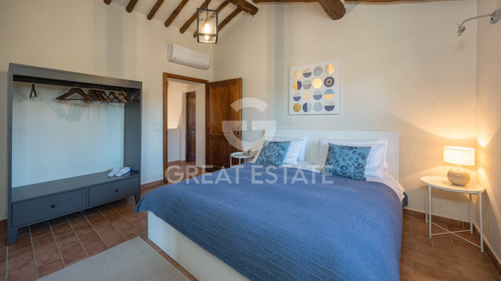 Image No.38-Maison de campagne de 6 chambres à vendre à Montepulciano