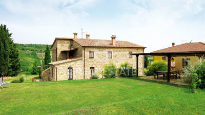 11 Bed Country House for sale