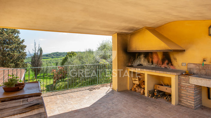 Image No.17-11 Bed Country House for sale