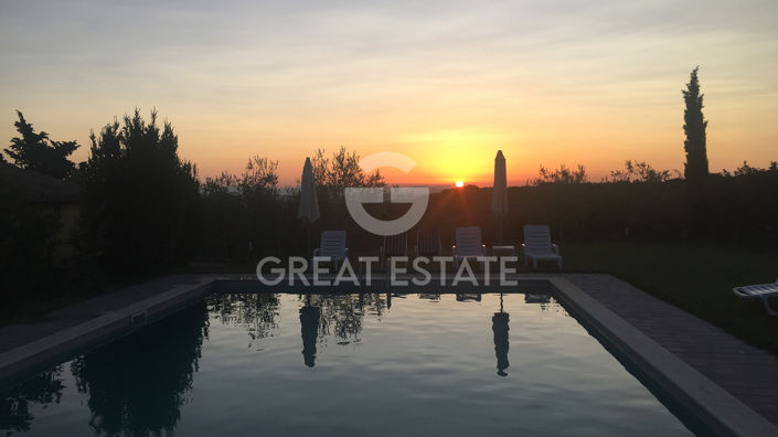 Image No.21-11 Bed Country House for sale