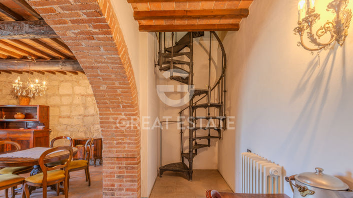 Image No.31-11 Bed Country House for sale