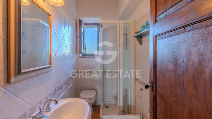 Image No.31-3 Bed Country House for sale