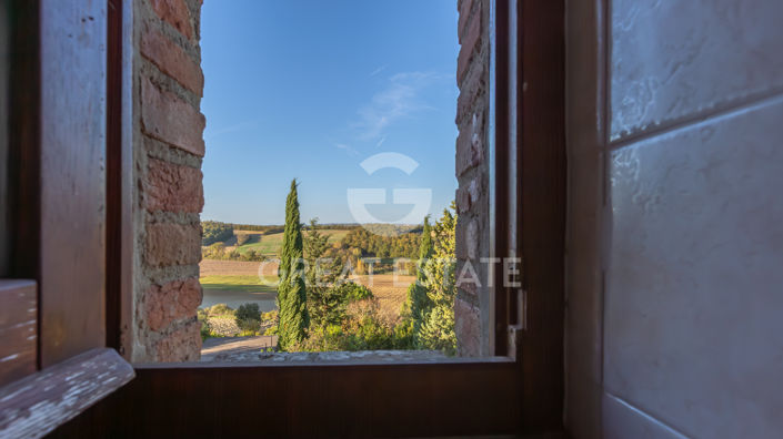 Image No.38-3 Bed Country House for sale