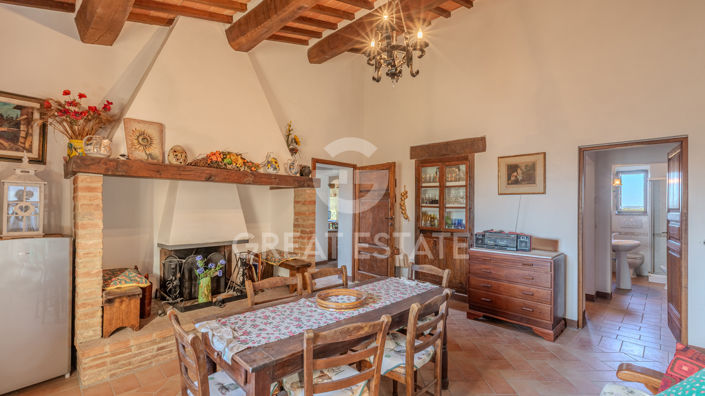 Image No.6-3 Bed Country House for sale