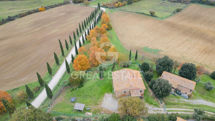 Image No.11-4 Bed Country House for sale