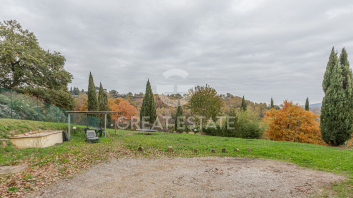 Image No.9-4 Bed Country House for sale