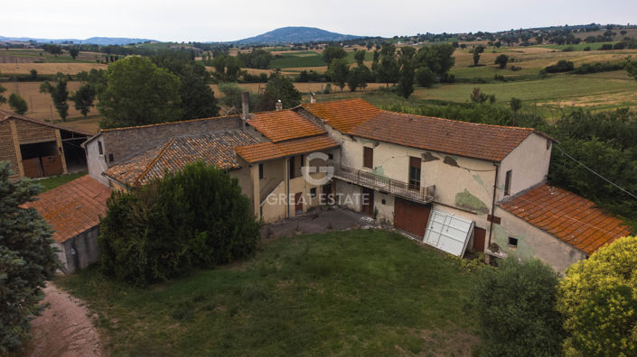 Image No.2-Maison de campagne à vendre à Montefalco