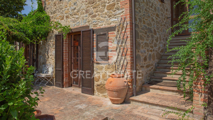 Image No.16-3 Bed Country House for sale