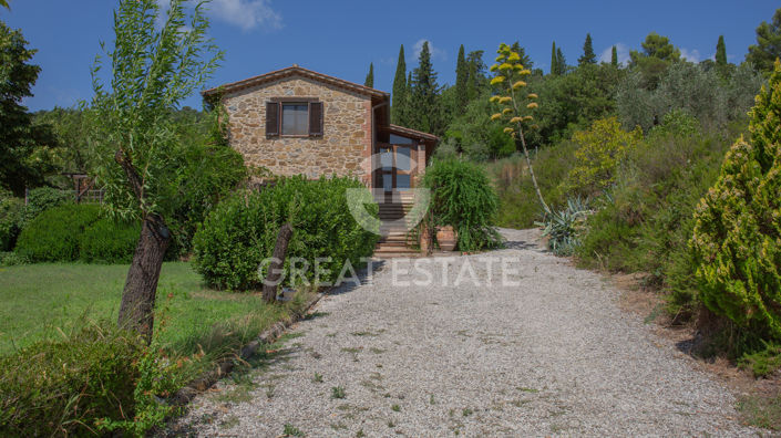 Image No.17-3 Bed Country House for sale