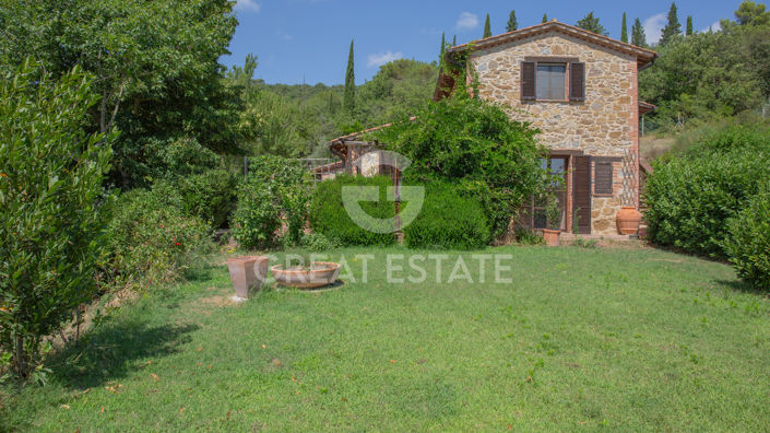 Image No.18-3 Bed Country House for sale