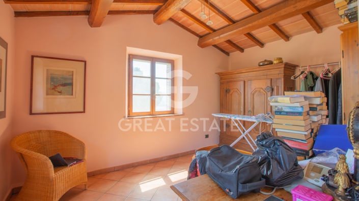 Image No.30-3 Bed Country House for sale