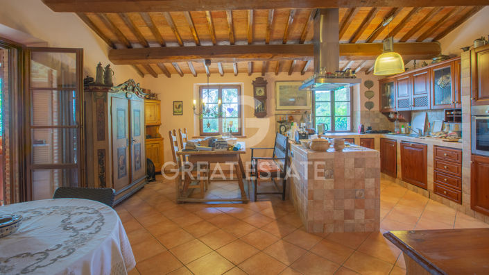 Image No.6-3 Bed Country House for sale