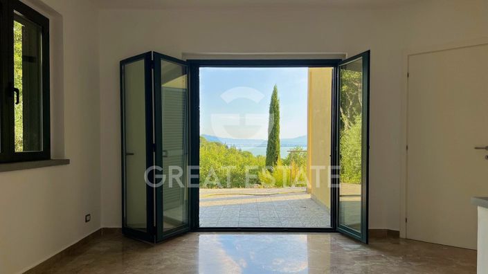 Image No.23-3 Bed Villa for sale