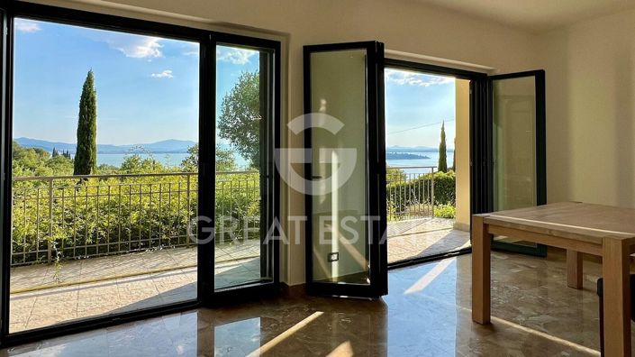 Image No.6-3 Bed Villa for sale