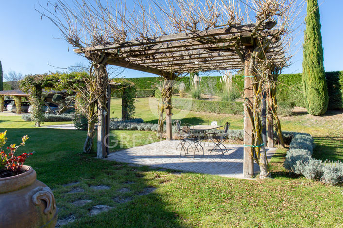 Image No.19-6 Bed Country House for sale