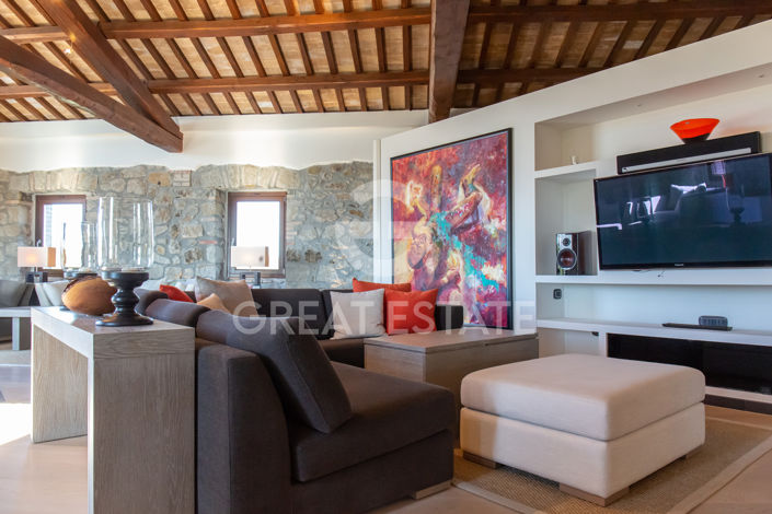 Image No.34-6 Bed Country House for sale