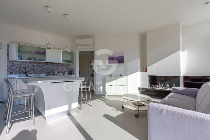 Image No.43-6 Bed Country House for sale