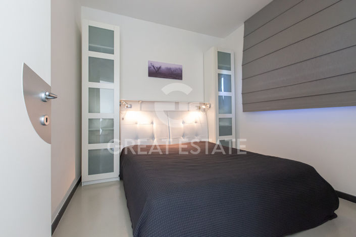 Image No.44-6 Bed Country House for sale