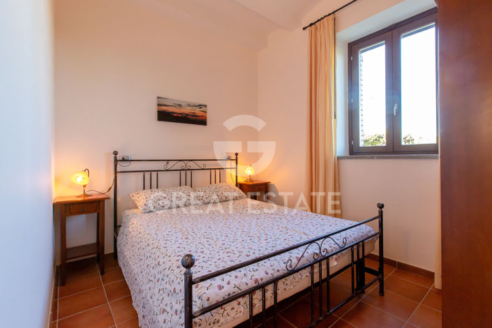 Image No.52-6 Bed Country House for sale