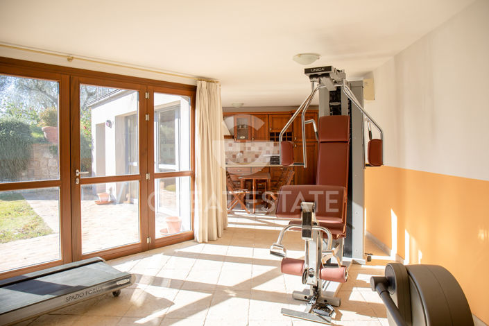 Image No.56-6 Bed Country House for sale