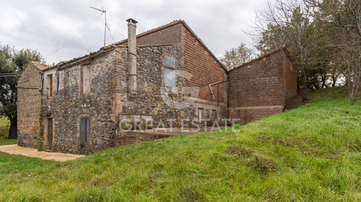 Image No.12-4 Bed Country House for sale