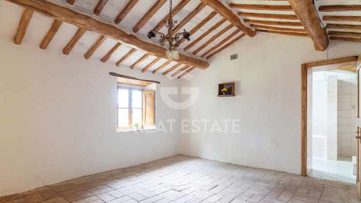 Image No.28-4 Bed Country House for sale