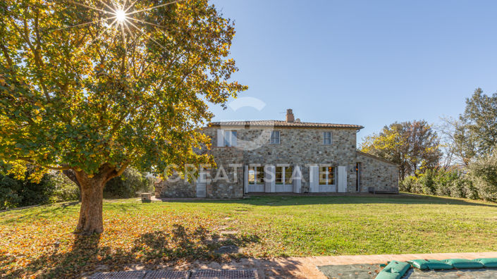 Image No.18-4 Bed Country House for sale