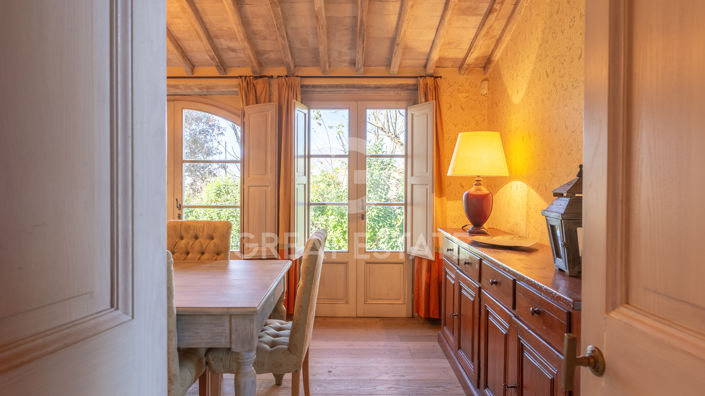 Image No.28-4 Bed Country House for sale