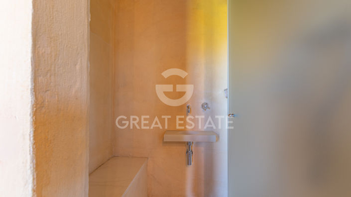 Image No.46-4 Bed Country House for sale